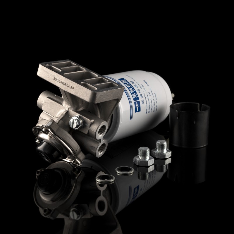 Фильтр топливный с кронштейном Фильтр топливный с кронштейном